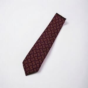 Brooks Brothers Makers Neck Tie Maroon Chain Link All Silk Made In The USA Mens